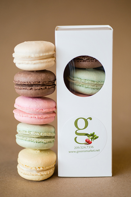 Greens Macaroons with box